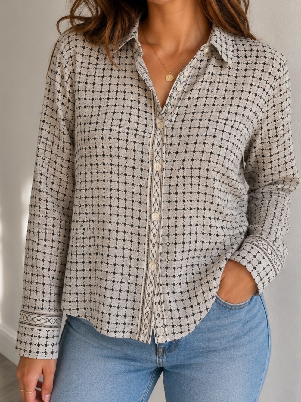 Max Studio Button-up Top Size Medium